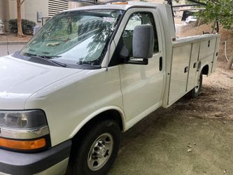 2015  Chevy cutaway 3500