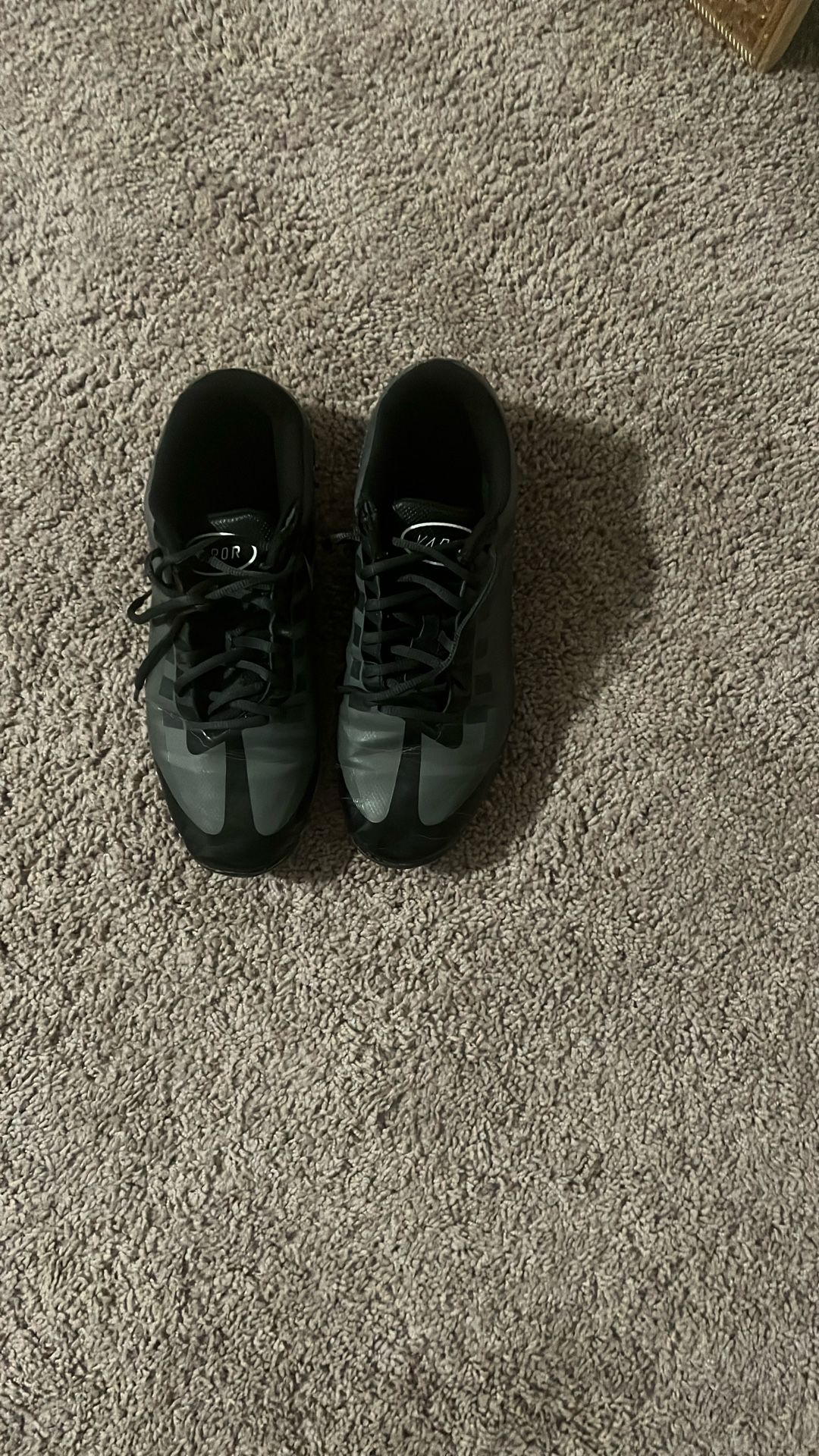 cleats 10 