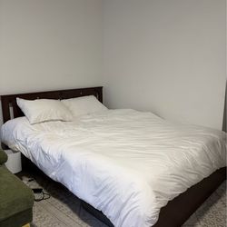 SONGESAND BED FRAME QUEEN BED