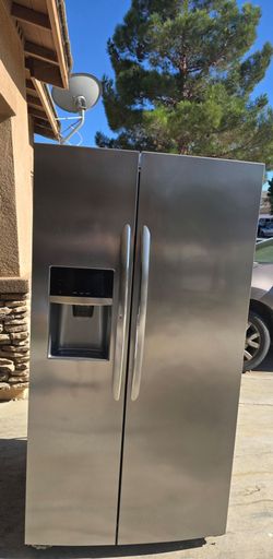 Frigidaire Refrigerator