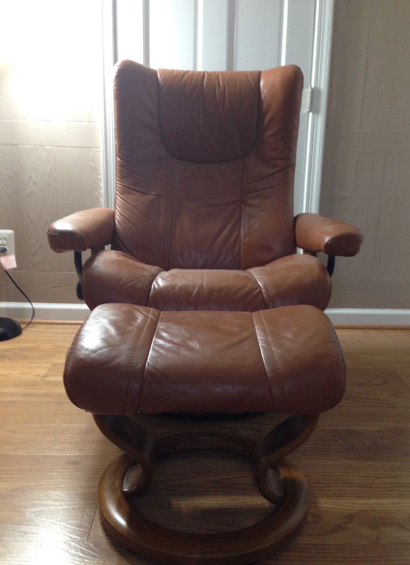 Leather Reclining Chair and Ottoman
