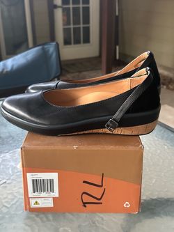 Soleni Shoe NEW IN BOX