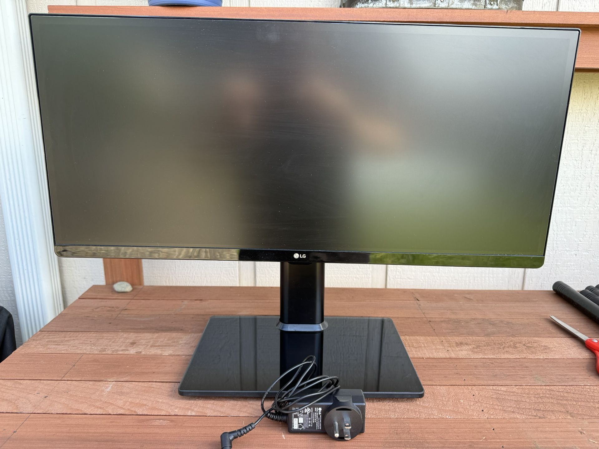 LG 25” Ultrawide Monitor
