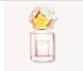 Marc Jacobs Daisy Eau So Fresh Perfume