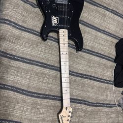 Squier Telecasted Electric Guitar + black star fly 3 amp