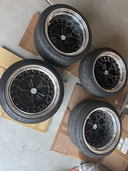 Brand New DPE 3 Piece Wheels 5x100 With Tire