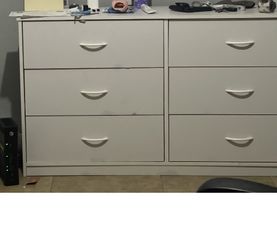 Dresser