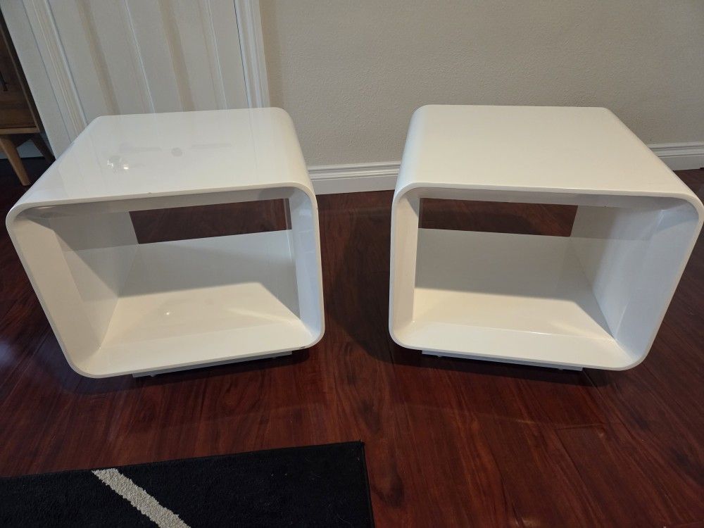 Modern Glossy White End Tables
