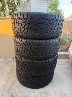 Set of 4 325/60/20 nitto