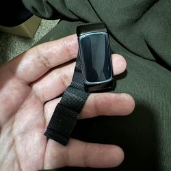 Fitbit Charge 5