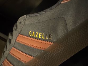 Adidas Gazelle size 7.5 women