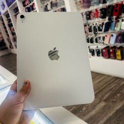 iPad a 15 WiFi 128gb unlocked