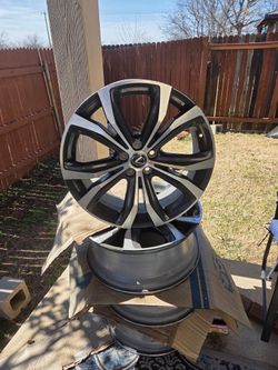 2019 Lexus Rims