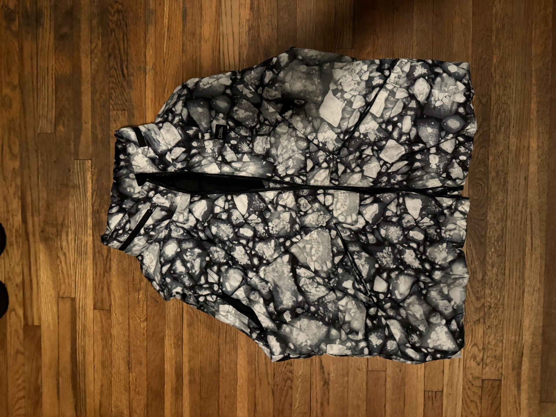 National Geographic puffer vest