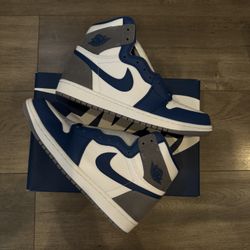 Nike Air Jordan 1 High Size 8 Men New 