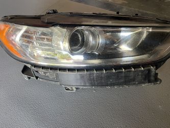 Passenger Headlamp Assembly 2016 Ford Fusion 