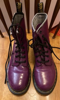 Dr martens woman purple size 6M