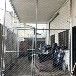 Chain Link Fence Enclosure