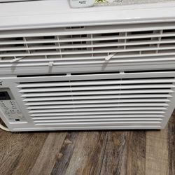 Air Conditioner  10,000  BTU