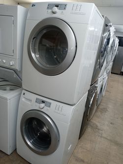 Kenmore stackable front load washer and dryer set - Free delivery