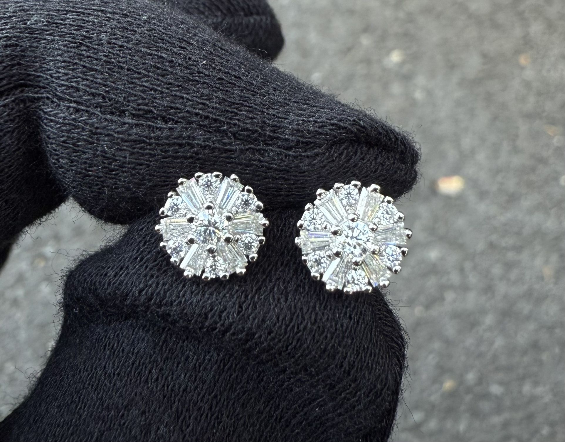 Men's/Women's Earrings Oyster Cut Lab Diamonds VS