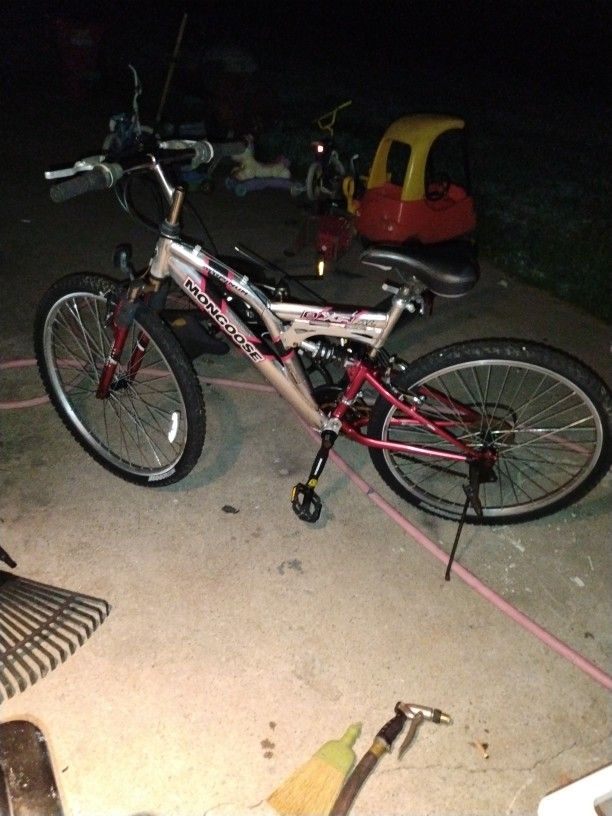 Mongoose Aluminum 21 Speed