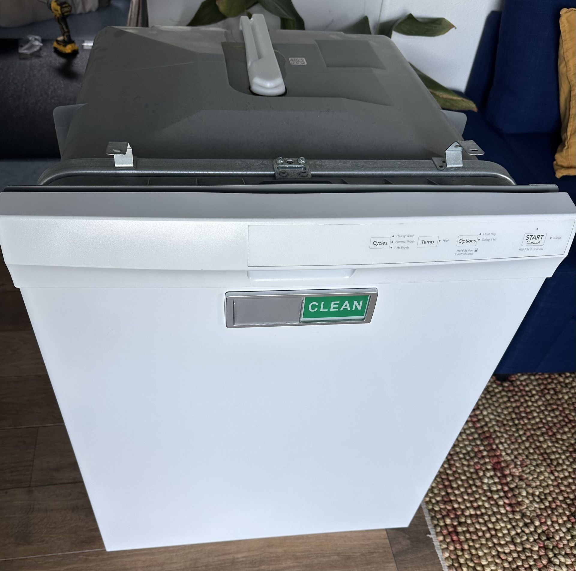 24” White Frigidaire Dishwasher - Good Condition