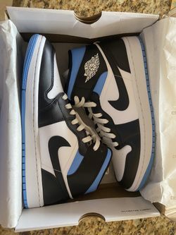 Air Jordan 1 Mids