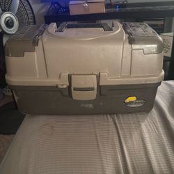 Plano Guide Series Tacklebox