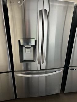 NEW OPEN BOX LG FRENCH STYLE REFRIGERATOR