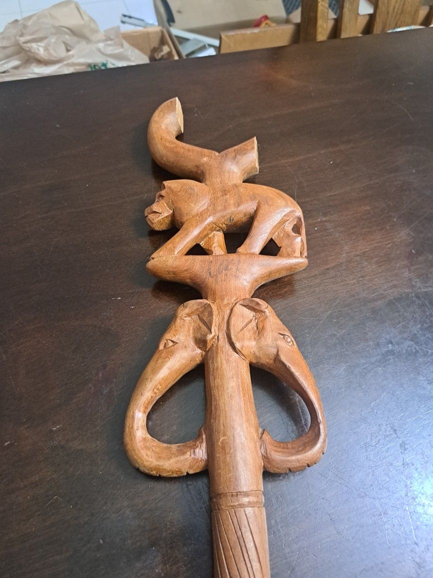 Vintage Antique Look Hand Carved Solid Wood Walking Stick, W/Carved Lion & Elephants-SEE DESCRIPTION