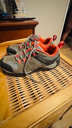 Merrell Women’s Hiking Shoe