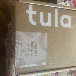 TULA Explorer baby carrier 