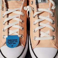Converse Women Shoes Size 6