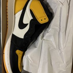 JORDAN 1 TAXI 🚕 SIZE(11.5M). DS(NEW). NOW AVAILABLE! $170. CASH RETAIL! TRADES ALWAYS WELCOME. TAP IN✅
