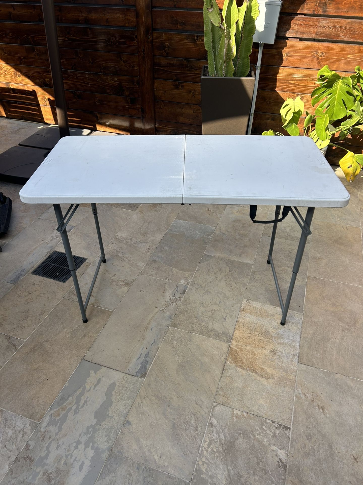 Plastic Table