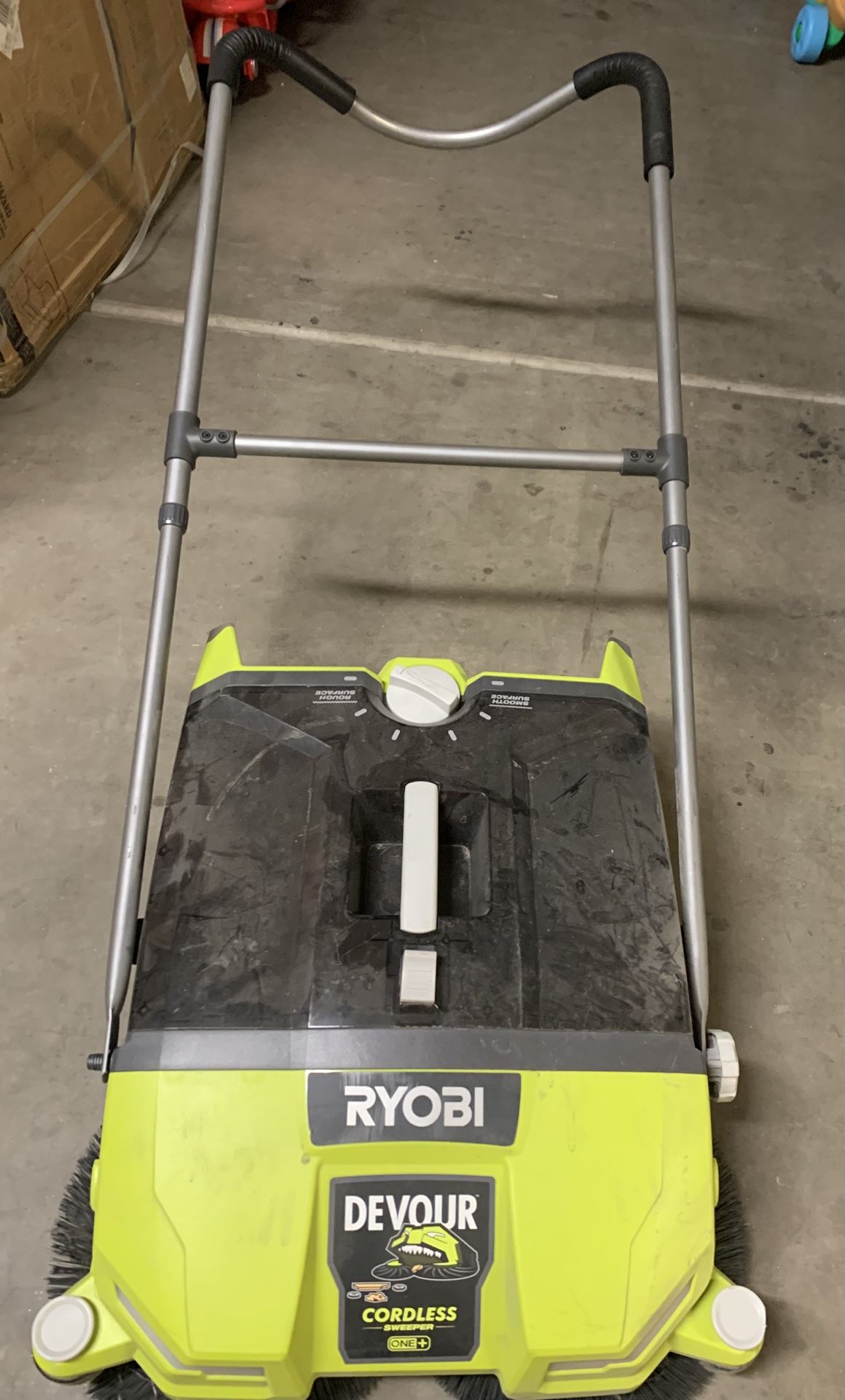 Ryobi Devour Cordless Sweeper