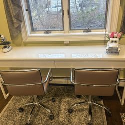 Writing Desk With Twin Leather Chairs