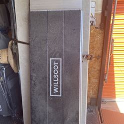 WillScot container ramp, Excellent Condition