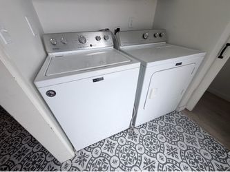 Washing machine & dryer set