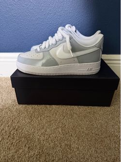 Great and white af1