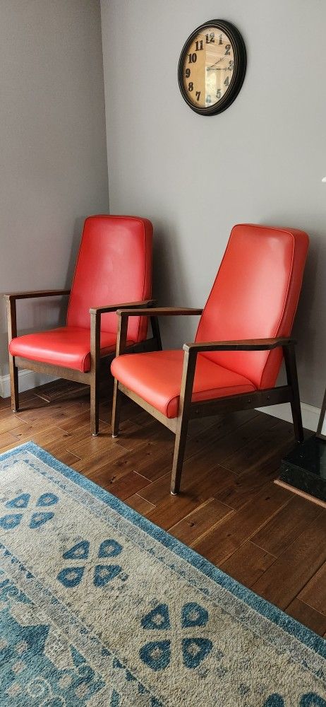 Mid Century Modern MCM Chairs Red Wood Carrom Vintage Antique