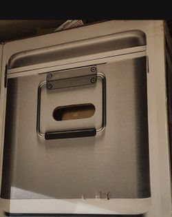 Yeti V Series Cooler New