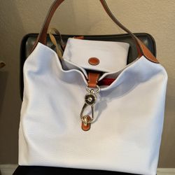 Dooney And Bourke Purse And Wallet 