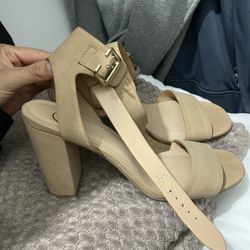 Women 8.5 Heels 