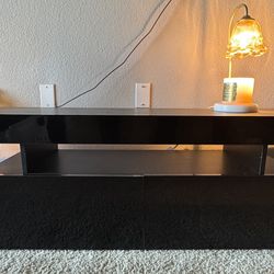 📺 Black TV Stand / Entertainment Console – Storage & Glass Shelves