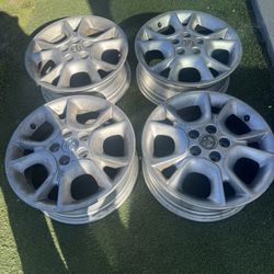 2006 Toyota Sienna Original Rims 