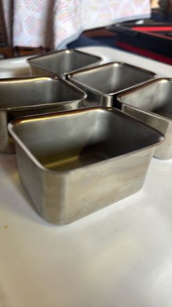 5 TableCraft Stainless Steel Condiment Pans (1 Pint / 4 Inch