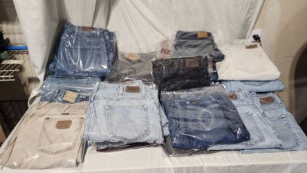 Clothing Reseller Lot w/ vintage items  — 60 Pieces — Jeans, Pants, Shirts, Coats, jerseys