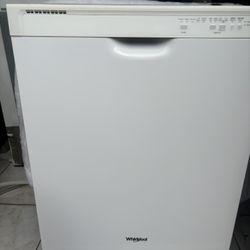 Whirlpool dishwasher in great condition 